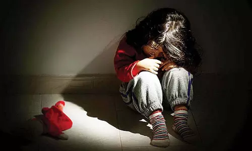 महिला ने मानसिक विक्षिप्त लड़के और बच्ची से बदला लेने के लिए किया शोषण महिला ने मानसिक विक्षिप्त लड़के और बच्ची से बदला लेने के लिए किया शोषण