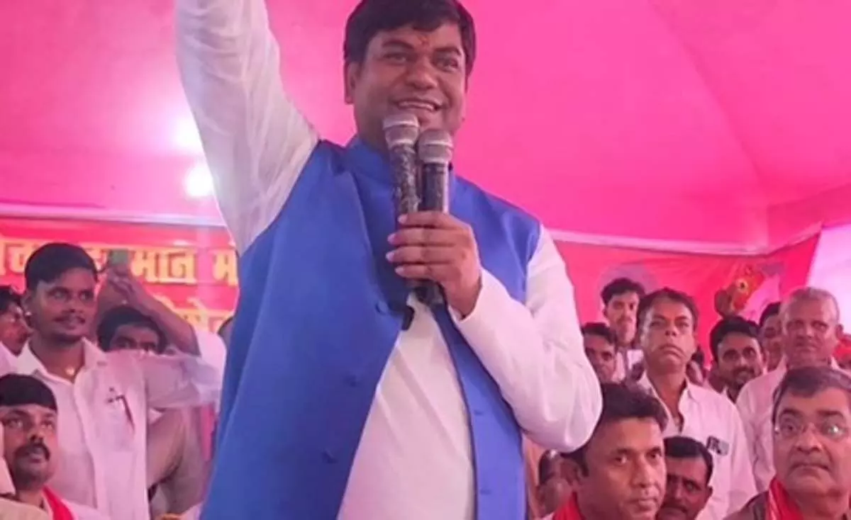 मुकेश सहनी का ऐलान, चंपारण की अधिकांश सीटों पर वीआईपी उतारेगी उम्मीदवार मुकेश सहनी का ऐलान, चंपारण की अधिकांश सीटों पर वीआईपी उतारेगी उम्मीदवार