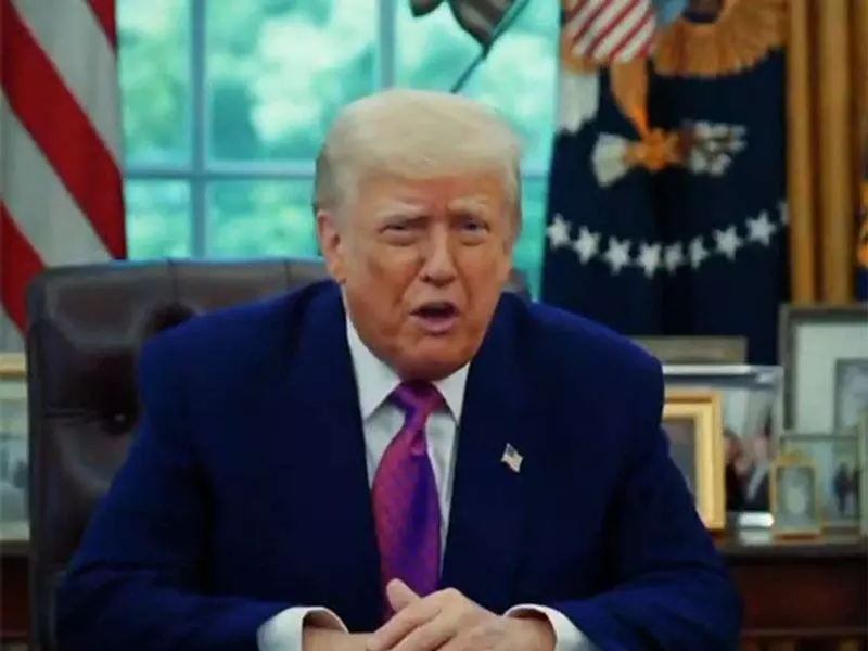 Trump: रूसी तेल खरीदने पर चीन को द्वितीयक प्रतिबंधों का सामना हो सकता है Trump: रूसी तेल खरीदने पर चीन को द्वितीयक प्रतिबंधों का सामना हो सकता है