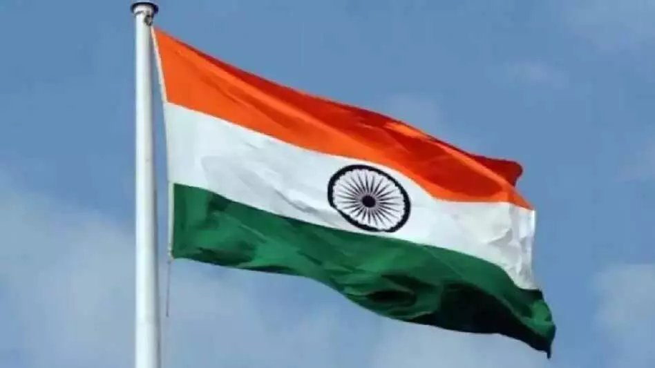 बस्तर में हर घर तिरंगा अभियान का आगाज, बिहान समूह की दीदियों ने संभाली कमान बस्तर में हर घर तिरंगा अभियान का आगाज, बिहान समूह की दीदियों ने संभाली कमान