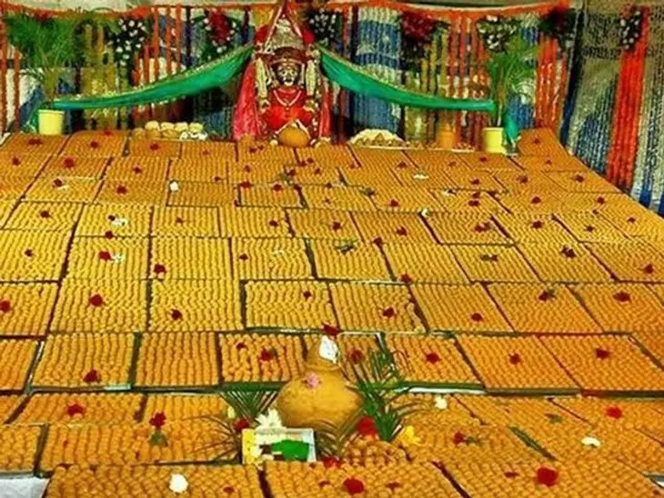 Ujjain: रक्षा बंधन पर महाकाल को लगेगा अद्भुत लड्डू महाभोग Ujjain: रक्षा बंधन पर महाकाल को लगेगा अद्भुत लड्डू महाभोग