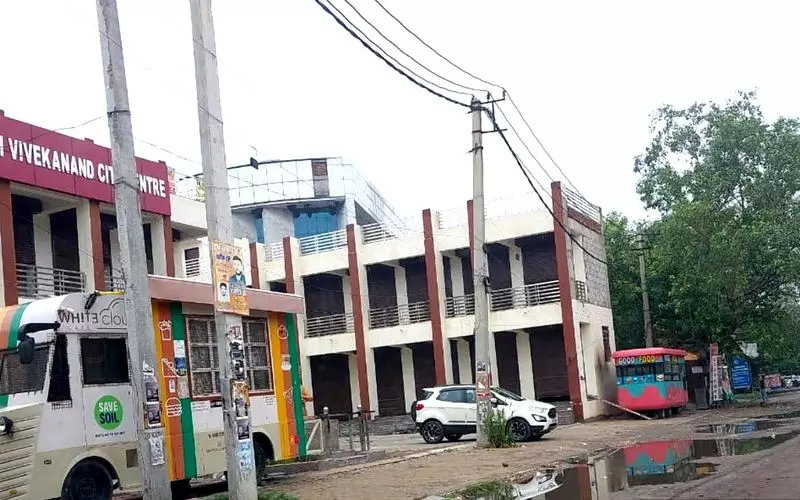 Haryana : 70 विज्ञापन साइटों की नीलामी से 4 करोड़ रुपये का वार्षिक राजस्व मिलने की उम्मीद Haryana : 70 विज्ञापन साइटों की नीलामी से 4 करोड़ रुपये का वार्षिक राजस्व मिलने की उम्मीद