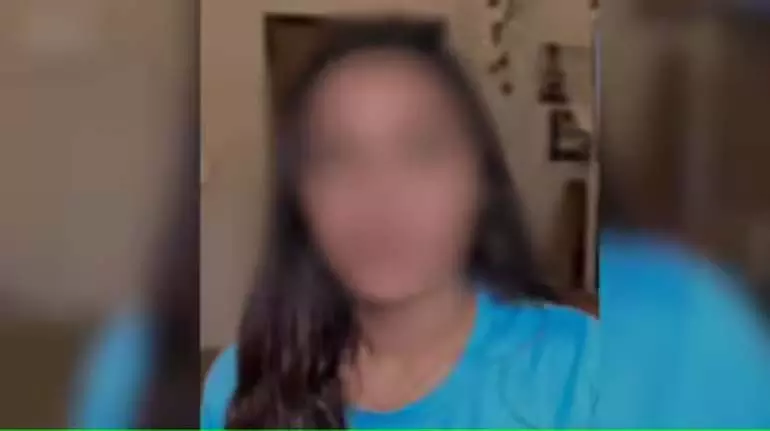 मॉडल ने अपने साथ हुए भयावह अनुभव का जिक्र किया जब एक आदमी ने उसके सामने हस्तमैथुन किया मॉडल ने अपने साथ हुए भयावह अनुभव का जिक्र किया जब एक आदमी ने उसके सामने हस्तमैथुन किया