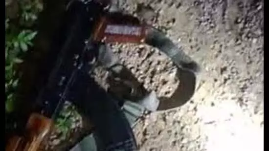 झारखंड के गैंगस्टर आशीष रंजन को यूपी एसटीएफ ने प्रयागराज में मार गिराया झारखंड के गैंगस्टर आशीष रंजन को यूपी एसटीएफ ने प्रयागराज में मार गिराया