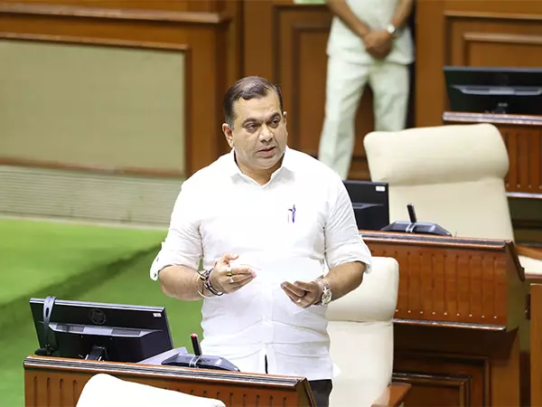 Goa ने पर्यटन कानून किया कड़ा, स्वच्छता और सुरक्षा पर जोर Goa ने पर्यटन कानून किया कड़ा, स्वच्छता और सुरक्षा पर जोर