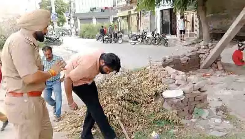 Haibowal में दो गुटों में मारपीट, गोलीबारी Haibowal में दो गुटों में मारपीट, गोलीबारी