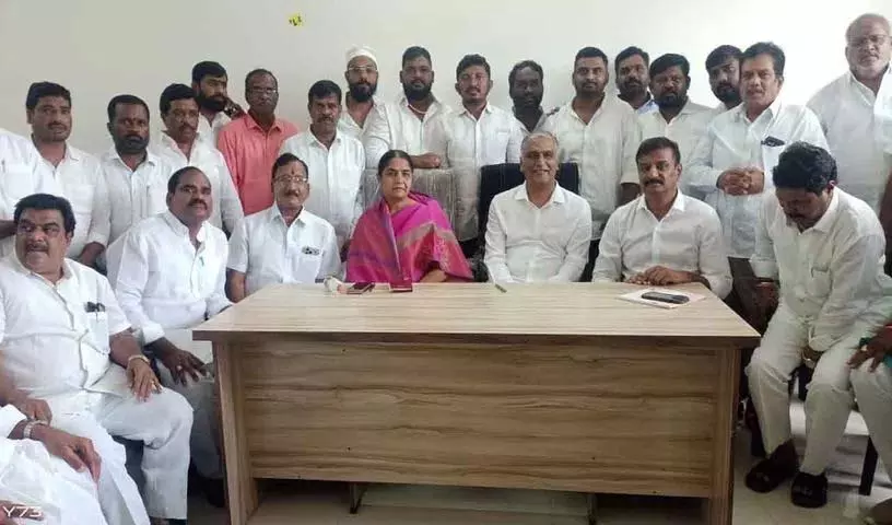 कांग्रेस के दो साल के शासन ने लोगों को परेशान किया है: हरीश राव कांग्रेस के दो साल के शासन ने लोगों को परेशान किया है: हरीश राव