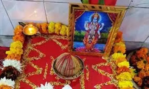 Guruwar Vrat: अगर आप गुरुवार का व्रत रखते हैं तो इन नियमों का  करें पालन