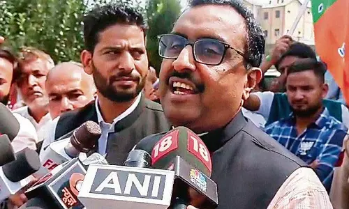 Ram Madhav: विश्व चौथी औद्योगिक क्रांति के युग में प्रवेश कर रहा Ram Madhav: विश्व चौथी औद्योगिक क्रांति के युग में प्रवेश कर रहा