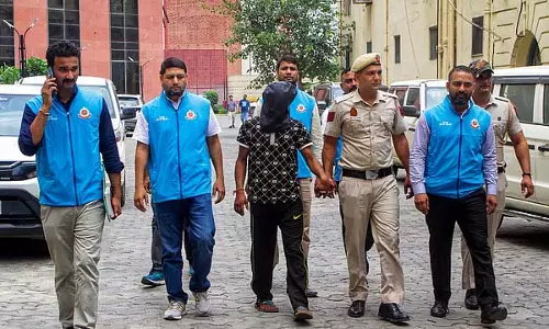 सांसद सुधा की सोने की चेन छीनने वाला युवक गिरफ्तार