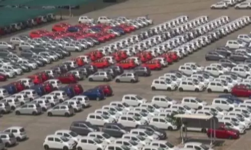 जुलाई 2025 में ऑटो खुदरा बिक्री में गिरावट; FADA ने उच्च आधार प्रभाव का हवाला दिया