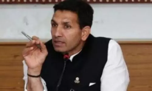 मध्य प्रदेश सरकार ने फिर आम आदमी की जेब काटी-जीतू पटवारी मध्य प्रदेश सरकार ने फिर आम आदमी की जेब काटी-जीतू पटवारी