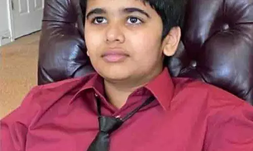 पंजाब मूल के 15 वर्षीय लड़के ने US में एक साथ हाई स्कूल और स्नातक की डिग्री हासिल की