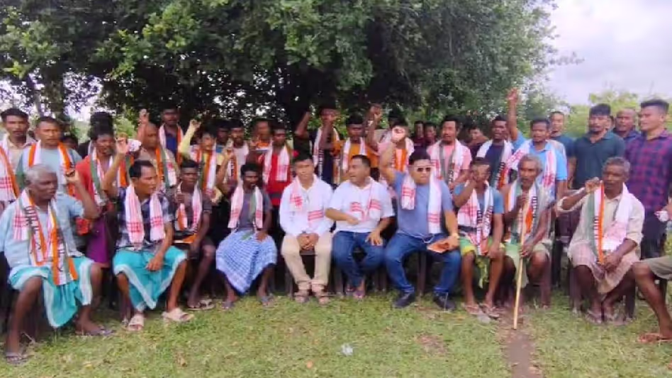 Assam : सामूहिक सदस्यता कार्यक्रम में कराईबारी में गूंजे बीपीएफ जिंदाबाद के नारे Assam : सामूहिक सदस्यता कार्यक्रम में कराईबारी में गूंजे बीपीएफ जिंदाबाद के नारे