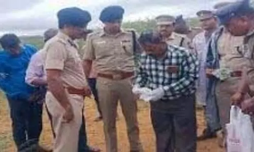 तिरुपुर: एसआई हत्या का आरोपी मुठभेड़ में मारा गया तिरुपुर: एसआई हत्या का आरोपी मुठभेड़ में मारा गया