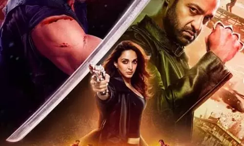 वॉर 2: गाना जनाबे आली का टीजर आउट, ऋतिक और जूनियर एनटीआर के डांस मूव्स कमाल वॉर 2: गाना जनाबे आली का टीजर आउट, ऋतिक और जूनियर एनटीआर के डांस मूव्स कमाल