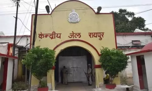 जेल में चैतन्य बघेल और कवासी लखमा परेशान, कांग्रेस MLA ने लगाया प्रताड़ित करने का आरोप जेल में चैतन्य बघेल और कवासी लखमा परेशान, कांग्रेस MLA ने लगाया प्रताड़ित करने का आरोप