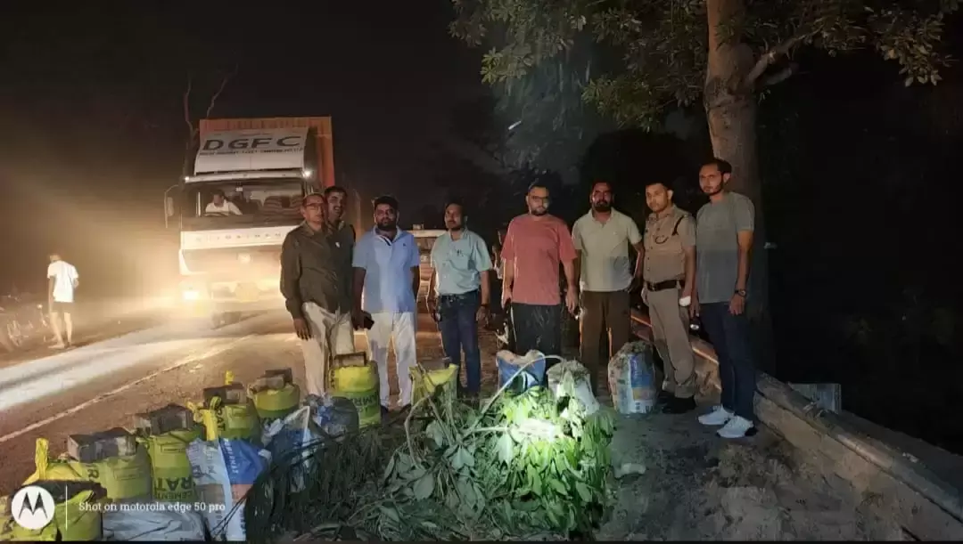 Haridwar: रुड़की-लक्सर मार्ग पर सोलानी नदी का पुल टूटा, आवाजाही ठप Haridwar: रुड़की-लक्सर मार्ग पर सोलानी नदी का पुल टूटा, आवाजाही ठप