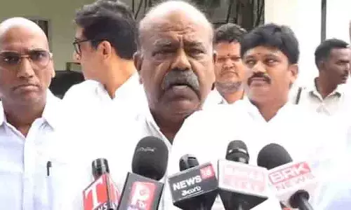 KCR को निशाना बनाने के लिए तेलंगाना की कृषि भूमि को पानी से वंचित कर रही कांग्रेस सरकार: BRS