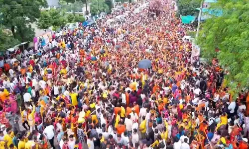 MP के कुबेरेश्वर धाम में 72 घंटों में छह लोगों की मौत MP के कुबेरेश्वर धाम में 72 घंटों में छह लोगों की मौत