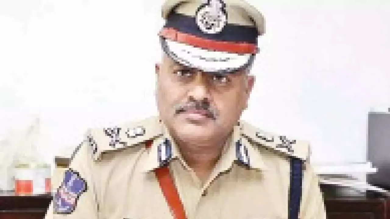 Telangana: DGP ने अर्धवार्षिक अपराध समीक्षा बैठक आयोजित की Telangana: DGP ने अर्धवार्षिक अपराध समीक्षा बैठक आयोजित की