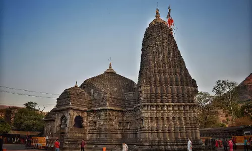 त्र्यंबकेश्वर के विकास के लिए 275 करोड़ ; कार्यान्वयन के लिए वरिष्ठ अधिकारी नियुक्त त्र्यंबकेश्वर के विकास के लिए 275 करोड़ ; कार्यान्वयन के लिए वरिष्ठ अधिकारी नियुक्त