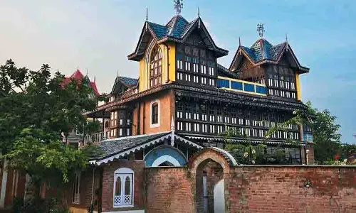 गरली और Paragpur की भूली-बिसरी हवेलियों को आखिरकार नई आवाज़ मिल गई गरली और Paragpur की भूली-बिसरी हवेलियों को आखिरकार नई आवाज़ मिल गई