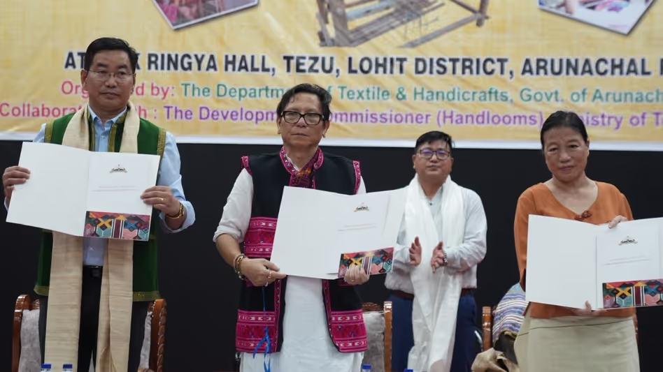 Arunachal  प्रदेश ने बुनकरों को सशक्त बनाने और जनजातीय विरासत को संरक्षित