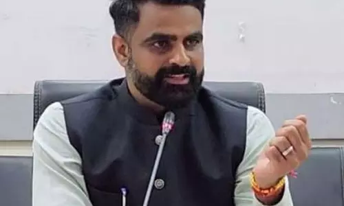 कृषि, स्वास्थ्य, शिक्षा, पर्यटन के माध्यम से पुणे जिले का विकास; जिला कलेक्टर जितेंद्र डूडी कृषि, स्वास्थ्य, शिक्षा, पर्यटन के माध्यम से पुणे जिले का विकास; जिला कलेक्टर जितेंद्र डूडी