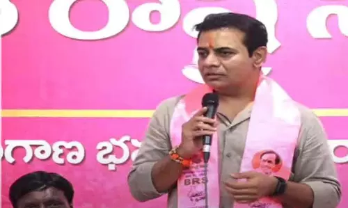 पार्टी बदलने वाले विधायकों को केटीआर की सलाह पार्टी बदलने वाले विधायकों को केटीआर की सलाह