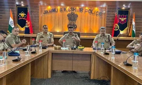 SSP जम्मू ने सुरक्षा और अपराध परिदृश्य की समीक्षा की