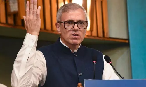 उमर ने J&K का राज्य का दर्जा बहाल करने संबंधी विधेयक लाने के लिए राष्ट्रीय दलों को पत्र लिखा उमर ने J&K का राज्य का दर्जा बहाल करने संबंधी विधेयक लाने के लिए राष्ट्रीय दलों को पत्र लिखा