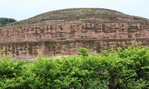 नेलाकोंडापल्ली बौद्ध स्तूप को बनेगा विश्व स्तरीय पर्यटन स्थल नेलाकोंडापल्ली बौद्ध स्तूप को बनेगा विश्व स्तरीय पर्यटन स्थल