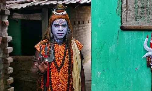 गोलप सुंदरी बदलाव की कहानी कहती गोलप सुंदरी बदलाव की कहानी कहती