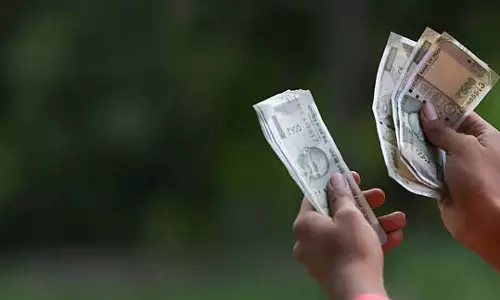 तीन दिन में खुदाई, प्रशासन ने शुरू की जांच