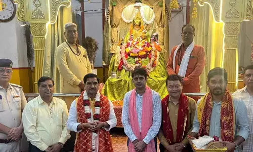 केंद्रीय राज्यमंत्री तोखन साहू ने गुरुग्राम में माता शीतला देवी के किए दर्शन