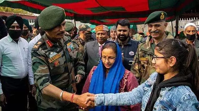 भारतीय सेना का नाम बदलकर आजाद हिंद फौज कर दिया जाना चाहिए भारतीय सेना का नाम बदलकर आजाद हिंद फौज कर दिया जाना चाहिए