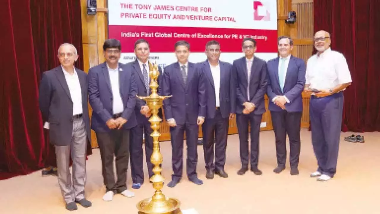 IIMB में PEVC में भारत के पहले उत्कृष्टता केंद्र का अनावरण किया IIMB में PEVC में भारत के पहले उत्कृष्टता केंद्र का अनावरण किया