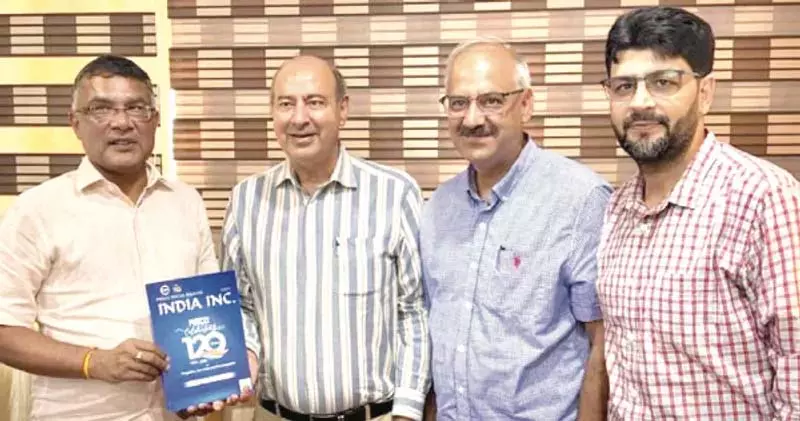 पीएचडीसीसीआई कश्मीर प्रतिनिधिमंडल ने प्रमुख सचिव कृषि से मुलाकात की पीएचडीसीसीआई कश्मीर प्रतिनिधिमंडल ने प्रमुख सचिव कृषि से मुलाकात की