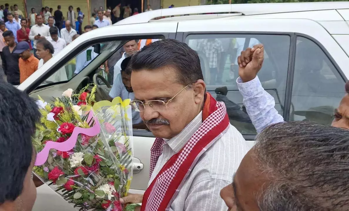 Cuttack : सांसद ने एयर इंडिया की उड़ानों में देरी और रद्दीकरण की जांच की मांग की Cuttack : सांसद ने एयर इंडिया की उड़ानों में देरी और रद्दीकरण की जांच की मांग की