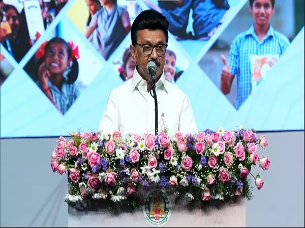 हम दो-भाषा नीति का पालन करेंगे: एमके स्टालिन ने राज्य शिक्षा नीति जारी की हम दो-भाषा नीति का पालन करेंगे: एमके स्टालिन ने राज्य शिक्षा नीति जारी की