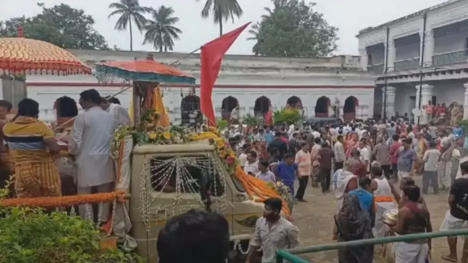 विभूति भूषण मर्दराज का अंतिम संस्कार पूरे शाही सम्मान के साथ किया जाएगा विभूति भूषण मर्दराज का अंतिम संस्कार पूरे शाही सम्मान के साथ किया जाएगा