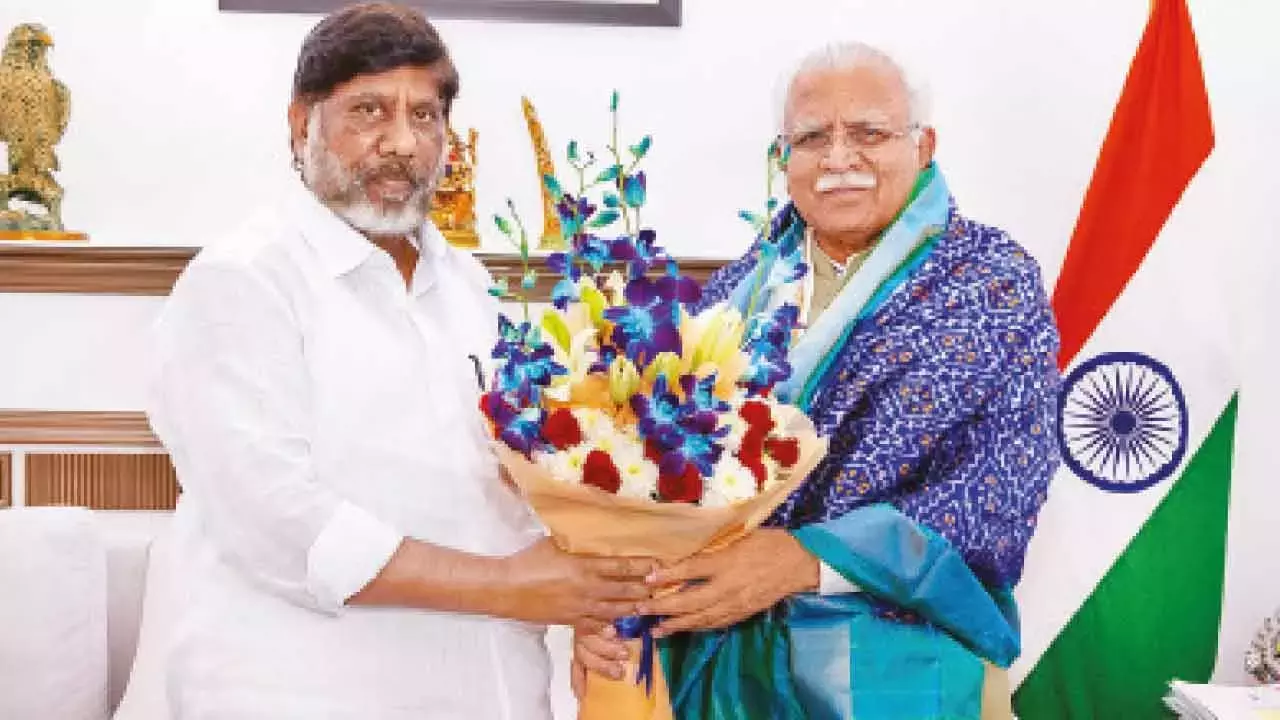 Telangana: भट्टी ने नए ट्रांसमिशन प्रस्ताव के लिए केंद्र से मंजूरी मांगी Telangana: भट्टी ने नए ट्रांसमिशन प्रस्ताव के लिए केंद्र से मंजूरी मांगी