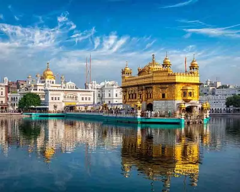 11 दिन बाद भी Amritsar MC का सौंदर्यीकरण अभियान स्वर्ण मंदिर तक नहीं पहुंचा 11 दिन बाद भी Amritsar MC का सौंदर्यीकरण अभियान स्वर्ण मंदिर तक नहीं पहुंचा