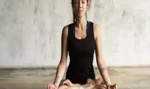Yoga Tips: सांस फूलने पर करें ये योगासन Yoga Tips: सांस फूलने पर करें ये योगासन