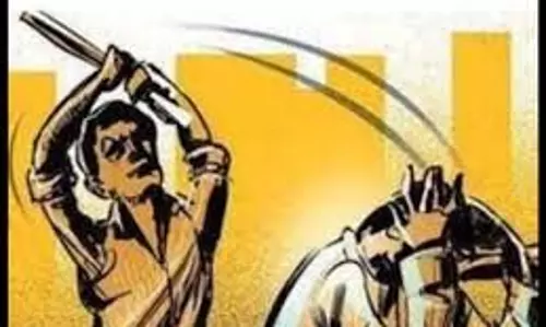 Up News:  मजदूर पर जानलेवा हमला, धारदार हथियार से गर्दन पर वार