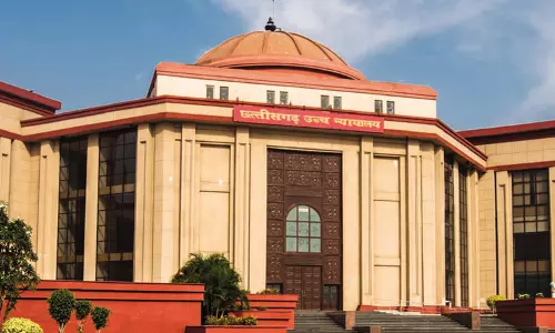 अमीरजादों पर पुलिस ने नहीं लिया एक्शन, हाईकोर्ट की फटकार - सड़कें किसी की निजी संपत्ति नहीं