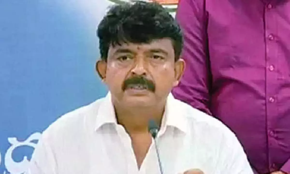 Andhra: YSRCP ने कडप्पा हिंसा पर DIG प्रवीण की टिप्पणी की निंदा की