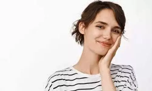 Beauty Tips: चेहरे की रंगत को प्राकृतिक रूप से निखारें, अपनाएं ये उपाय