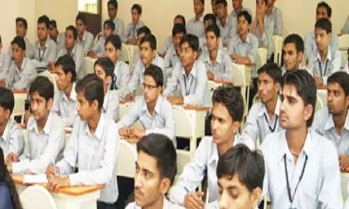 स्कूल में बाल कैबिनेट का गठन, स्टूडेंट्स में दिखा उत्साह